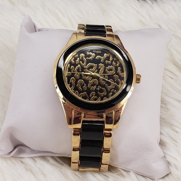 Beautiful Black & Gold Watch w/ Leopard Print Face